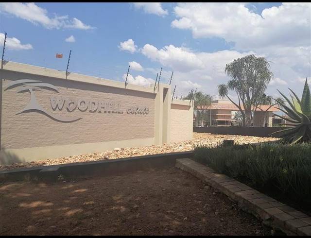 LAND FOR SALE IN WOODHILL ESTATE